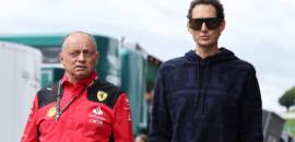 F1: Elkann comenta renovação do contrato de Vasseur e destaca progresso da Ferrari