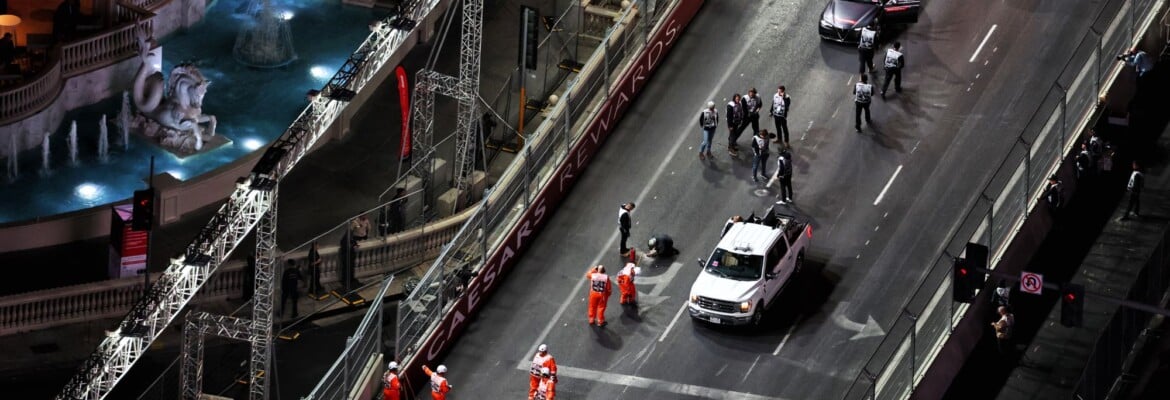 F1: TL1 do GP de Las Vegas é cancelado por problemas na pista