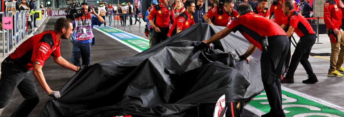 F1: Sainz e Ocon trocam chassi depois de problemas com a pista em Las Vegas no TL1