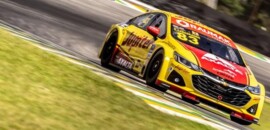 Líder do campeonato, Gabriel Casagrande abre decisão da Stock Car com melhor tempo da sexta-feira em Interlagos