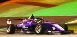 Comparatto faz valer pole, domina de ponta a ponta e vence quarta na F4 Brasil