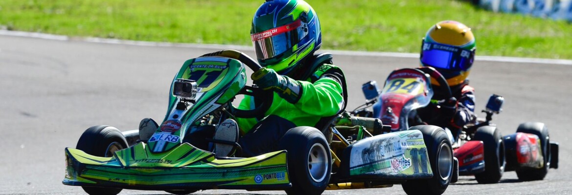 Vicente da Silva é campeão catarinense de kart após decisão acirrada em Lages