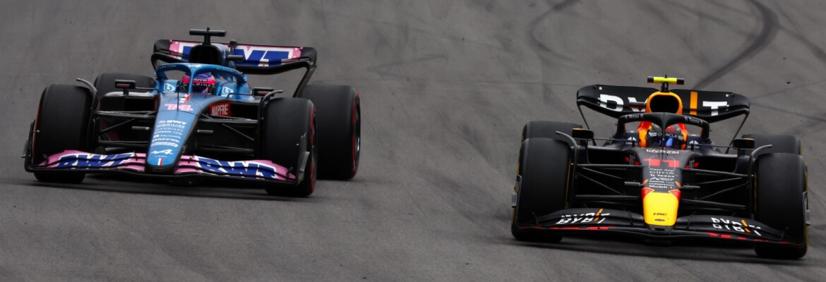 F1: Alonso dedica prêmio de “Ação do Ano” para Perez