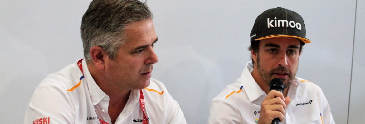 Fernando Alonso presta homenagem emocionante a Gil de Ferran