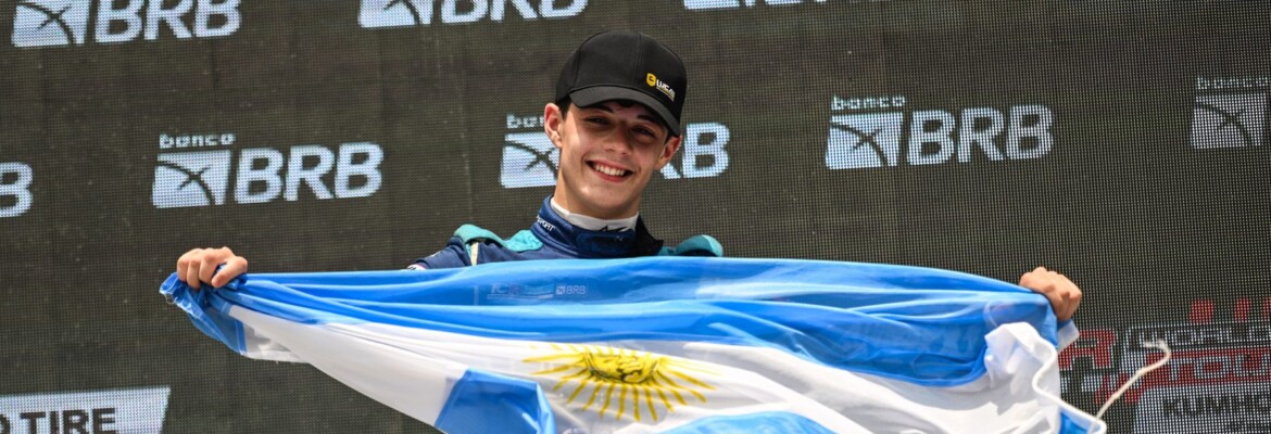 Ignácio “Nacho” Montenegro é campeão de 2023 do TCR South America
