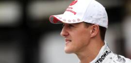 F1: Moto de Michael Schumacher é leiloada por valor muito acima do estimado