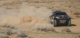 Dakar: De Mevius vence primeira especial nos carros. Varela triunfa nos UTVs