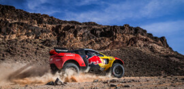 Dakar: Loeb vence nona especial e desconta diferença para Sainz