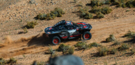 Sainz comemora 4ª vitória do pai no Dakar