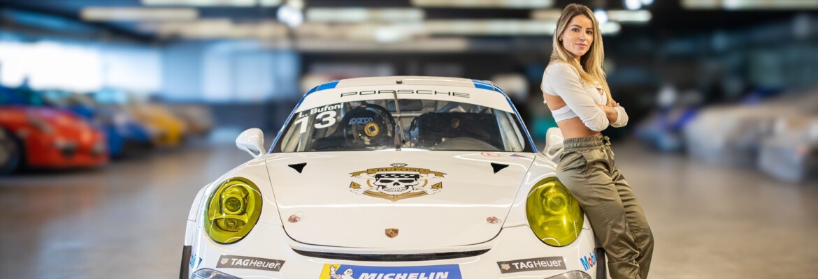 Multicampeã no skate, Leticia Bufoni acelera para novos desafios na Porsche Cup Brasil