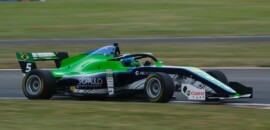 Lucas Fecury acelera na final da Fórmula Regional Oceania na Nova Zelândia