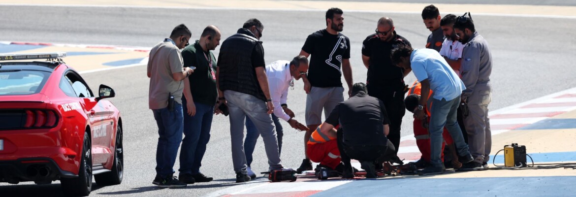 F1: Circuito do Bahrein pronto após reparos em tampas de ralos F1: Circuito do Bahrein pronto após reparos em tampas de ralos
