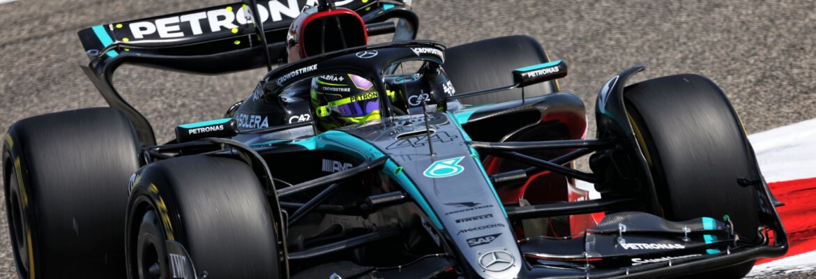 F1: Schumacher e Haug criticam Mercedes: “W15 decepcionante explica saída de Hamilton”