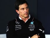 F1: Wolff detalha conversas com Antonelli e Russell após duelo no Canadá