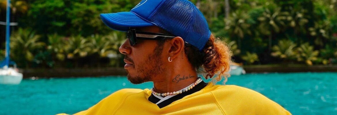 F1: Lewis Hamilton curte férias no Brasil antes da temporada 2024