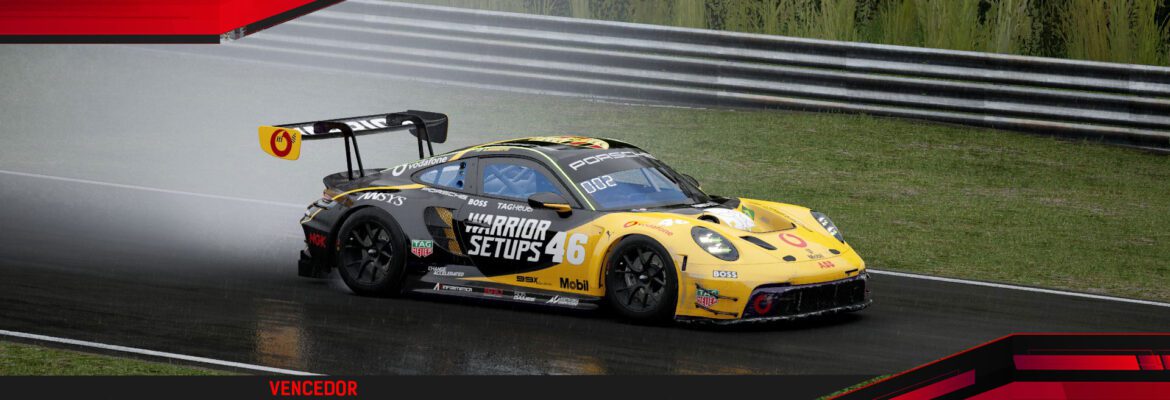 F1BC GT3 Competizione: Andre Nassutti vence corrida com chuva em Oulton Park