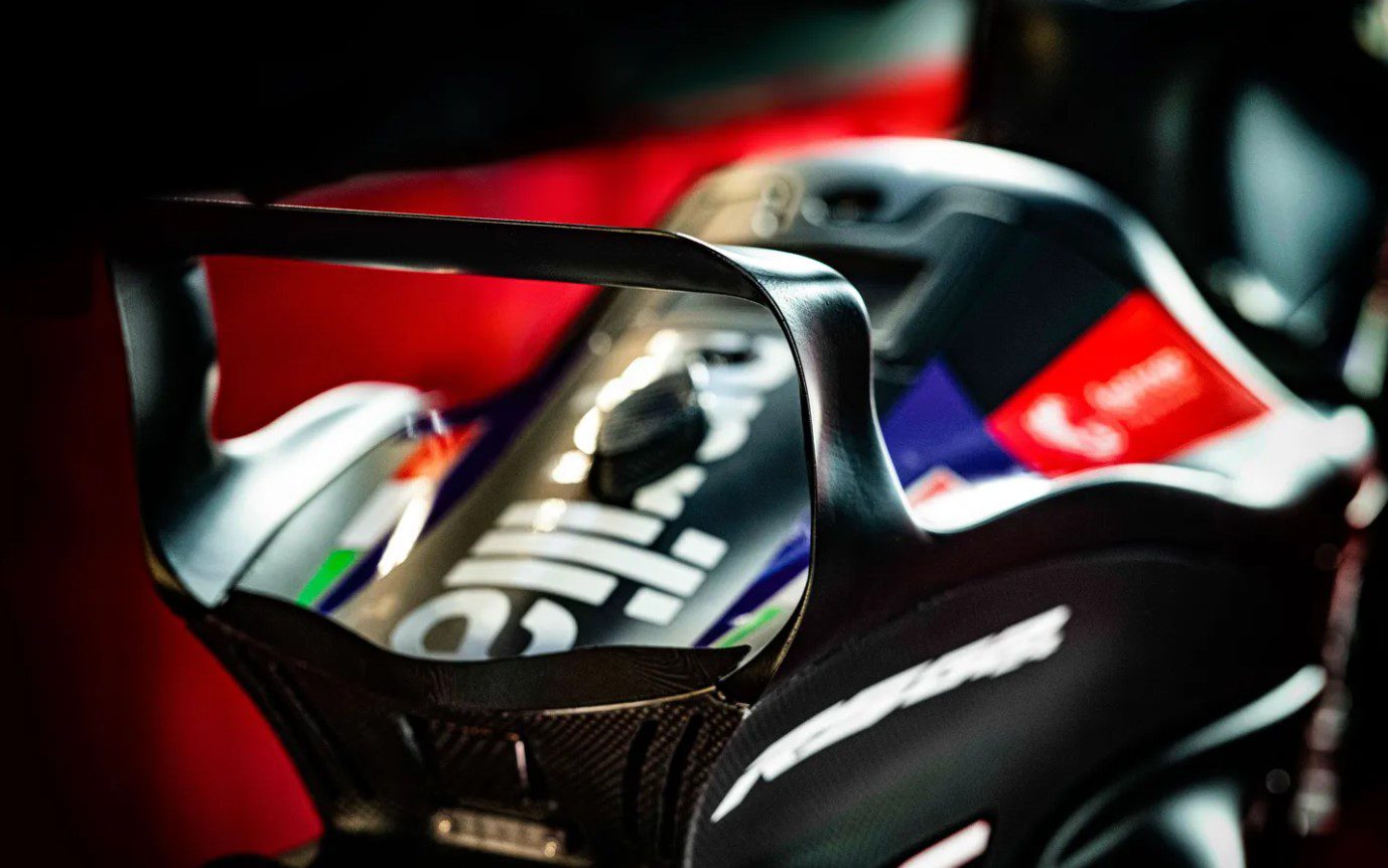 MotoGP: Aprilia revela nova moto com aerodinâmica radial para 2024 Lançamento Aprilia 2024 - Aleix Espargaró Maverick Vinales