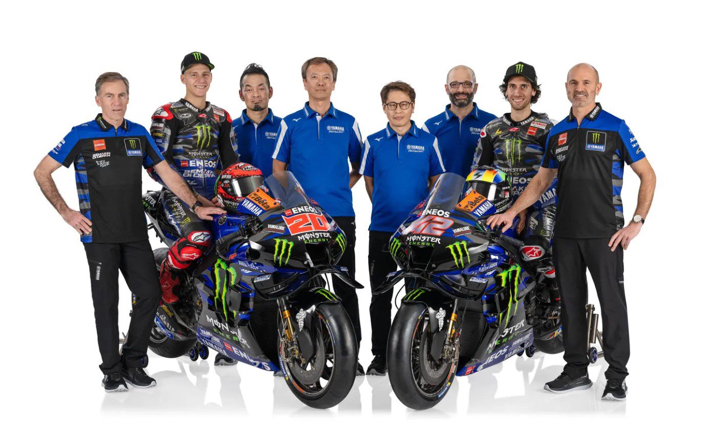 MotoGP: Sem grandes mudanças, Yamaha exibe moto para temporada 2024 Lançamento Yamaha 2024 - Fabio Quartararo Alex Rins