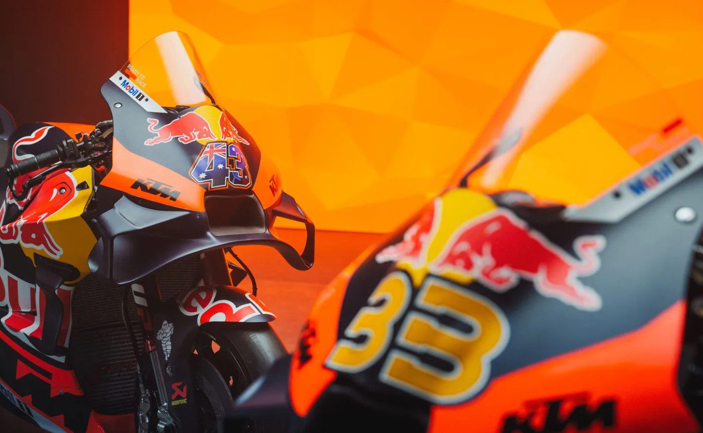 MotoGP: Com Binder e Miller, KTM exibe nova RC16 para temporada 2024 Lançamento KTM 2024 - Jack Miller Brad Binder