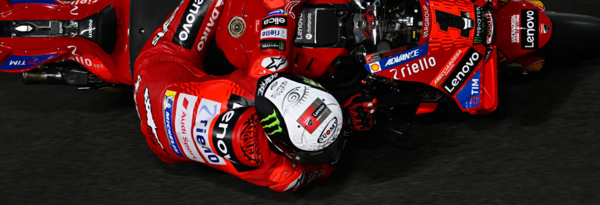 MotoGP: Bagnaia vê moto de 2024 da Ducati muito melhor que versão 2023