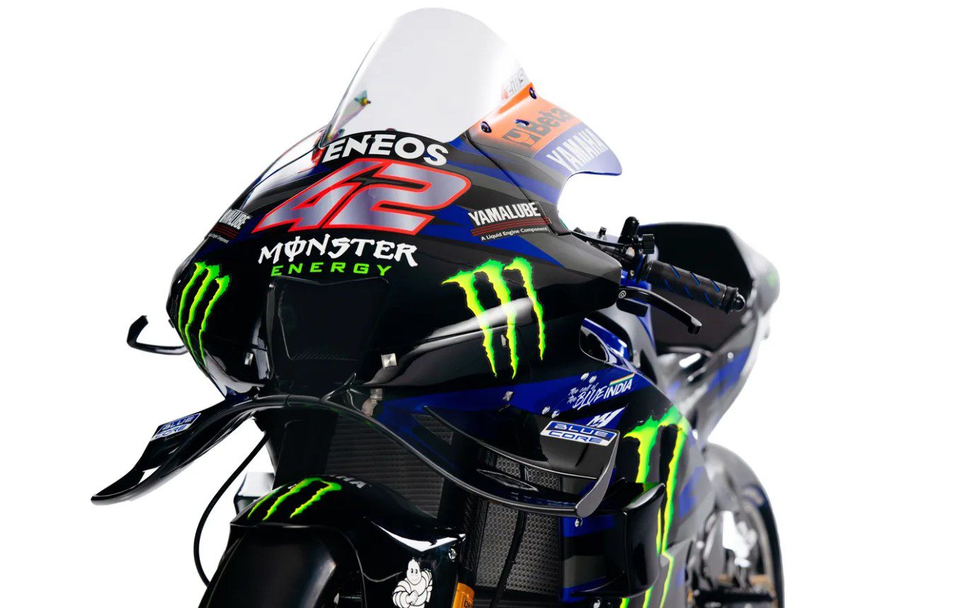 MotoGP: Sem grandes mudanças, Yamaha exibe moto para temporada 2024 Lançamento Yamaha 2024 - Fabio Quartararo Alex Rins