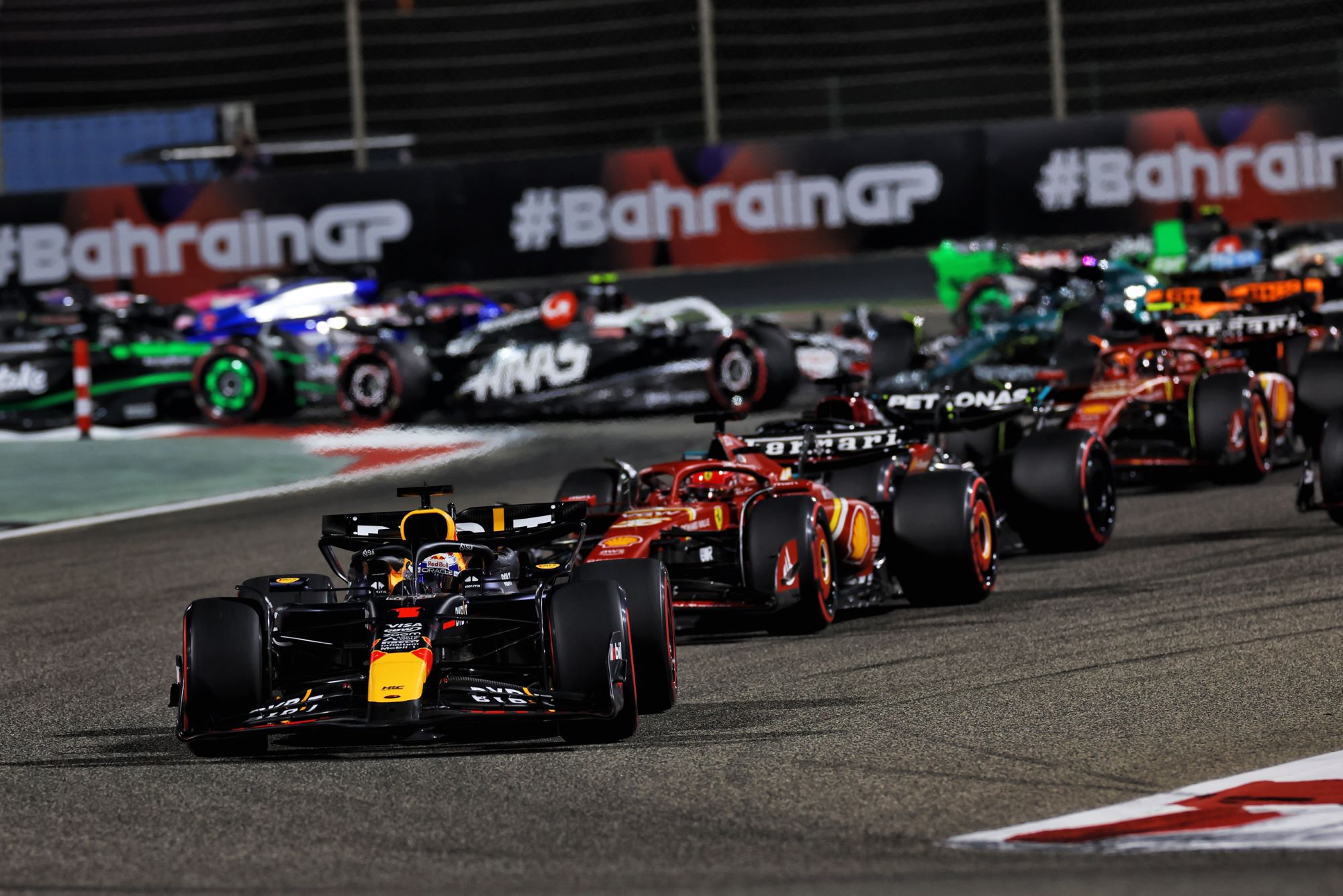 F1: Confira as imagens da vitória dominante de Verstappen no GP do Bahrein F1 2024, Fórmula 1, Bahrein, Sakhir