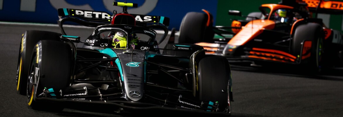 F1: Hamilton desanimado reconhece dificuldades da Mercedes F1: Hamilton desanimado reconhece dificuldades da Mercedes