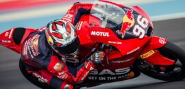 Moto3: Holgado sobra e crava primeira pole da temporada no Catar