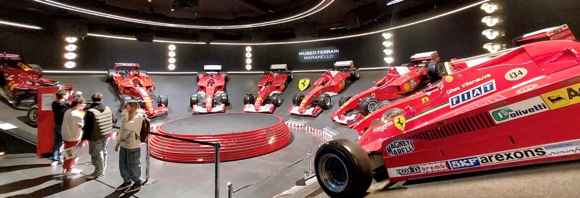 F1: Conheça interior da sala dos campeões no Museo Ferrari