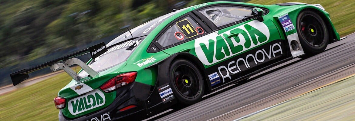 Stock Car: Cavaleiro Sports termina primeiro dia da temporada na liderança