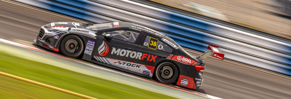 Stock Car: melhor estreante, Zezinho Muggiati celebra top-10 na estreia