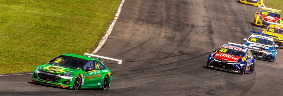 Stock Car: Júlio Campos começa temporada com pódio na sprint race