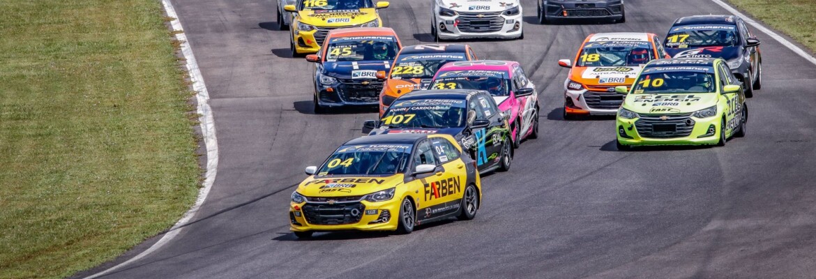 Sete montadoras presentes na etapa da Turismo Nacional em Interlagos