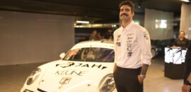 Caio Castro retorna à Porsche Cup com projeto em homenagem a Ayrton Senna
