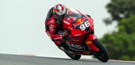 Moto3: Holgado supera Rueda em emocionante duelo no GP de Portugal
