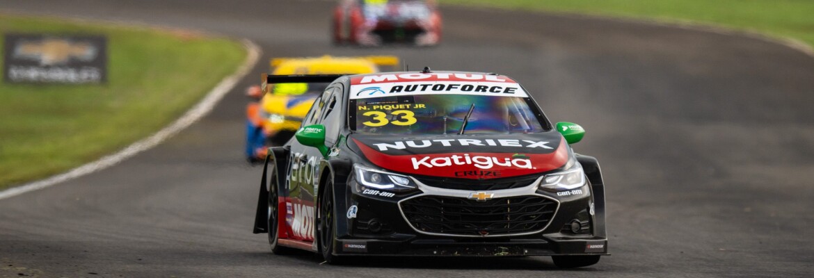 Piquet Jr estreia na Cavaleiro Sports com Q2, briga pelo top10 e poupa pushes para domingo