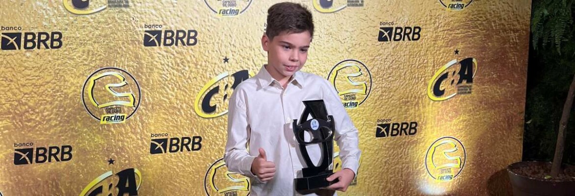 Jovem talento do kart, Vicente da Silva recebe Volante de Prata em premiação da CBA