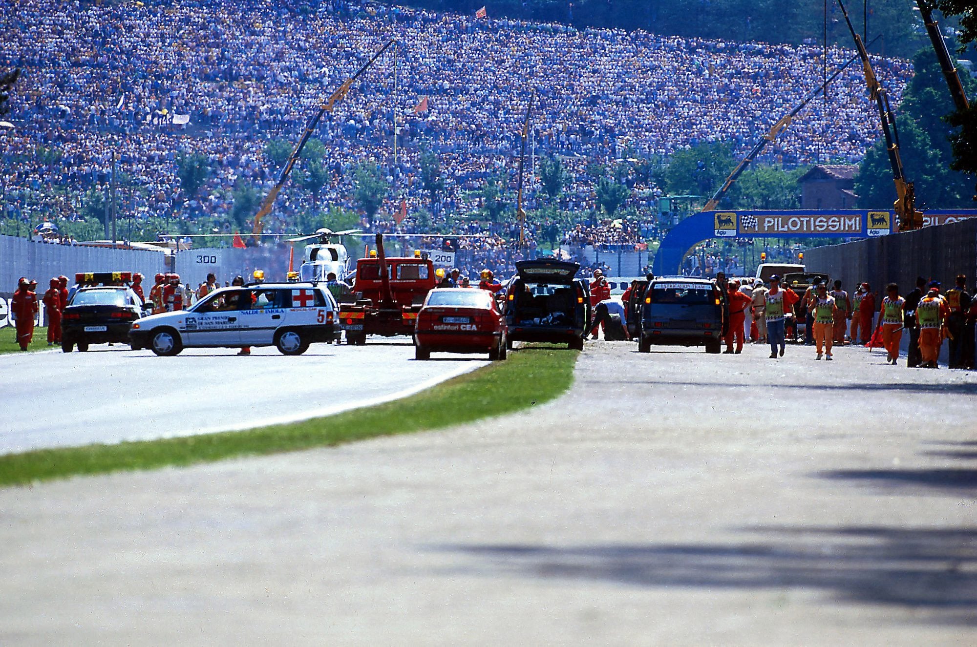 30 anos sem Senna: Relembre o trágico GP de San Marino de 1994; veja as fotos F1 1994, Imola, San Marino, Ayrton Senna, morte