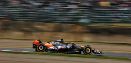 F1: Piastri lidera TL2 com chuva e apenas seis tempos marcados no Japão