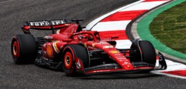 F1: Clima quente na Ferrari com Leclerc criticando Sainz após toque