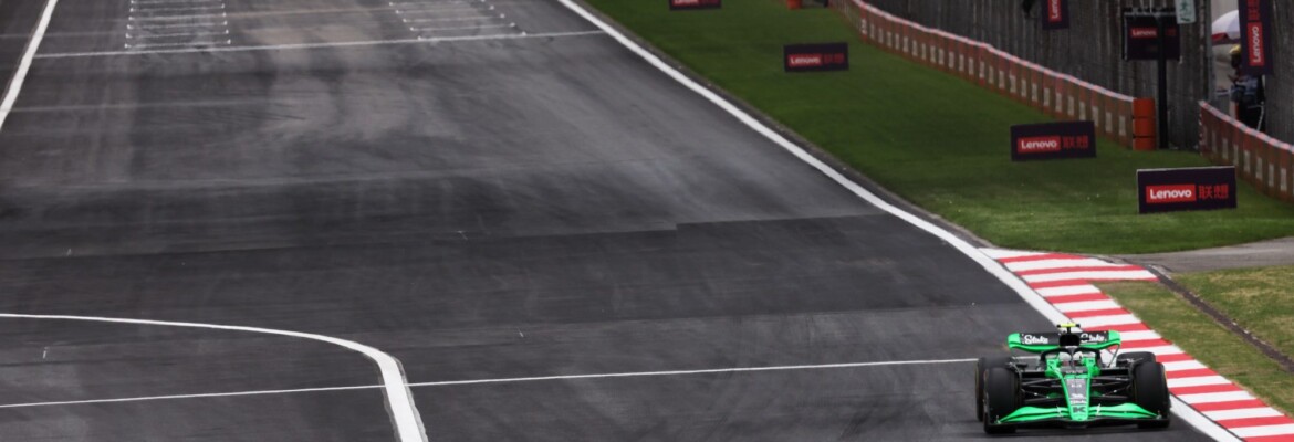 F1: Asfalto “pintado” na China pegou Pirelli e equipes de surpresa