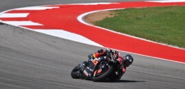 MotoGP: Viñales vê Martín cair, baixa de 2min0s1 e é pole em Austin