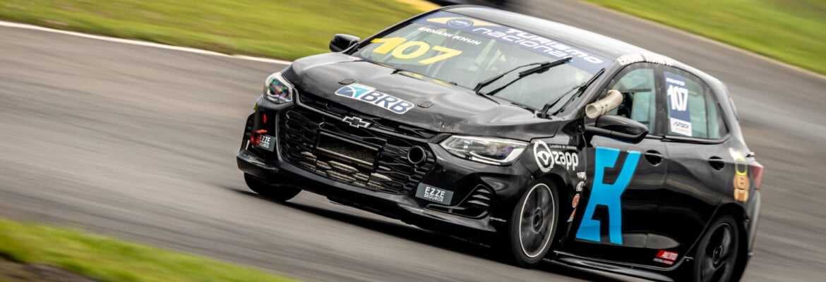 Turismo Nacional: Ernani Kuhn triunfa em Interlagos nas corridas 3 e 4