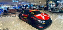 Shopping de SP recebe carro da equipe Texaco Racing da Stock Car 2024