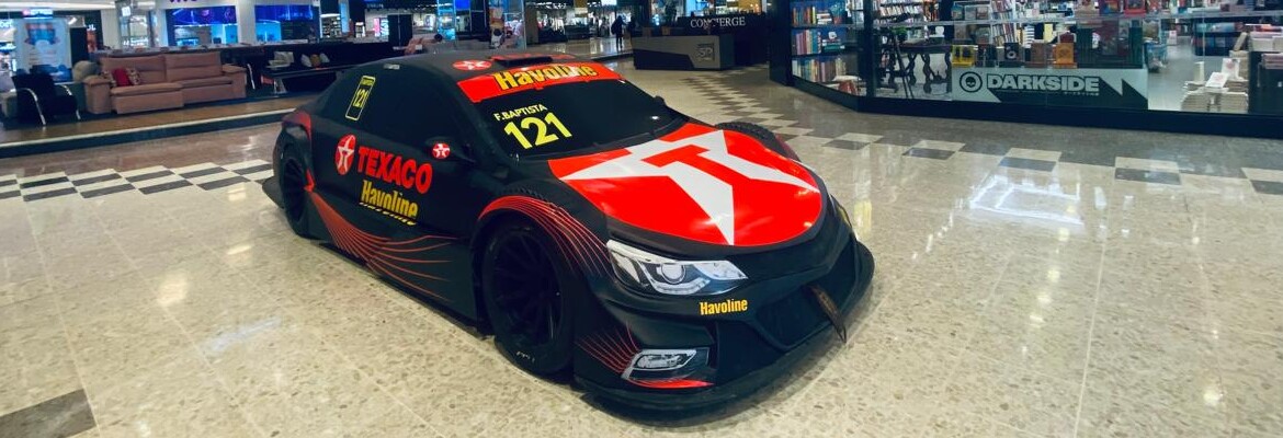 Shopping de SP recebe carro da equipe Texaco Racing da Stock Car 2024