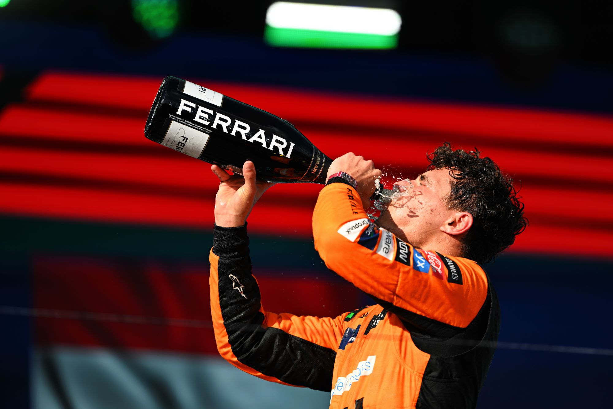 Norris celebró la victoria, pero siguió centrado en el progreso de McLaren