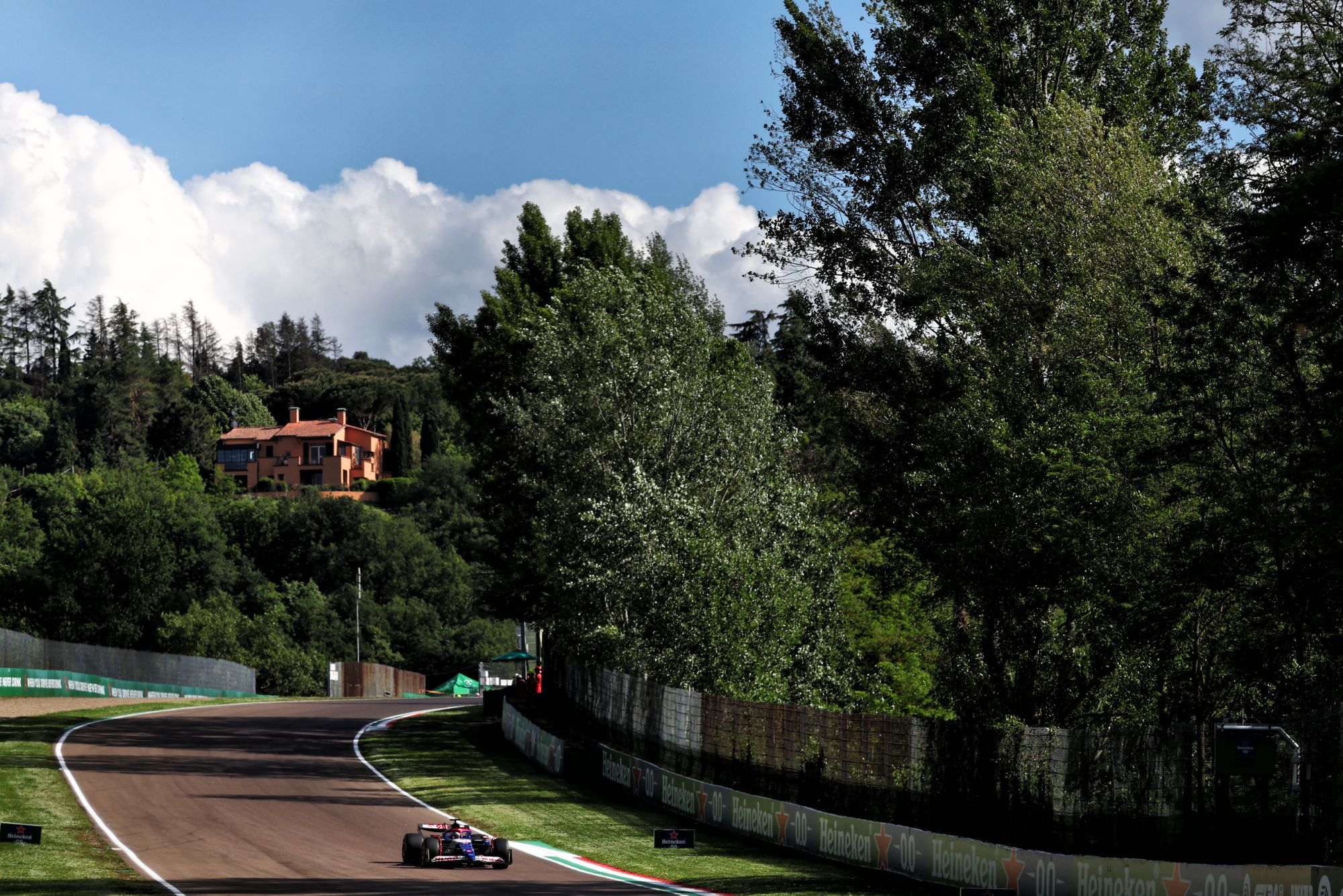 F1: As imagens dos primeiros treinos para o GP da Emília-Romanha, em Imola F1 2024, Fórmula 1, GP da Emília-Romanha, Imola