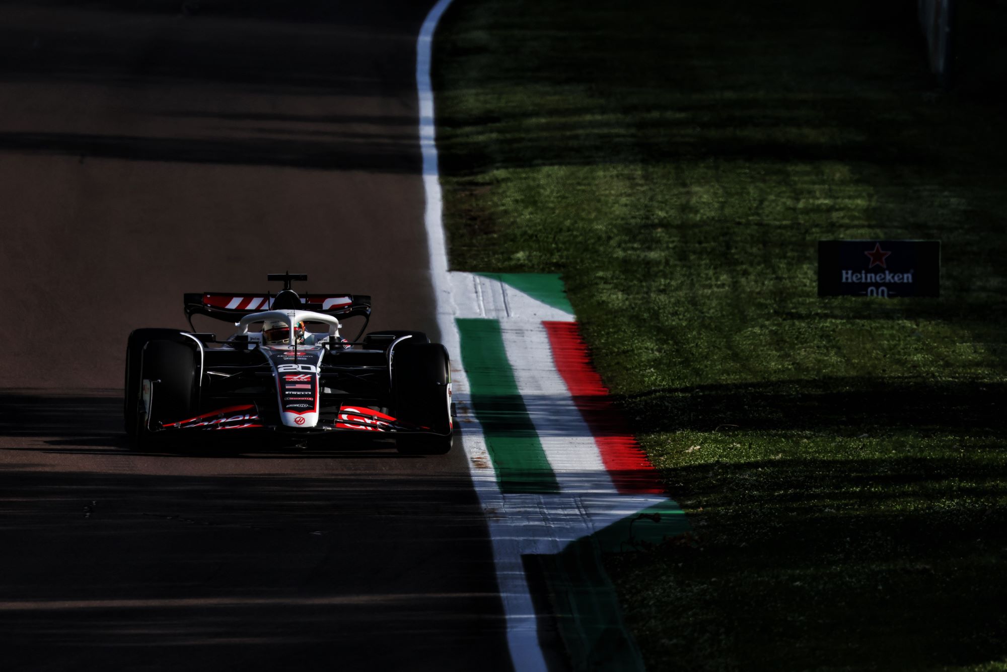 F1: As imagens dos primeiros treinos para o GP da Emília-Romanha, em Imola F1 2024, Fórmula 1, GP da Emília-Romanha, Imola