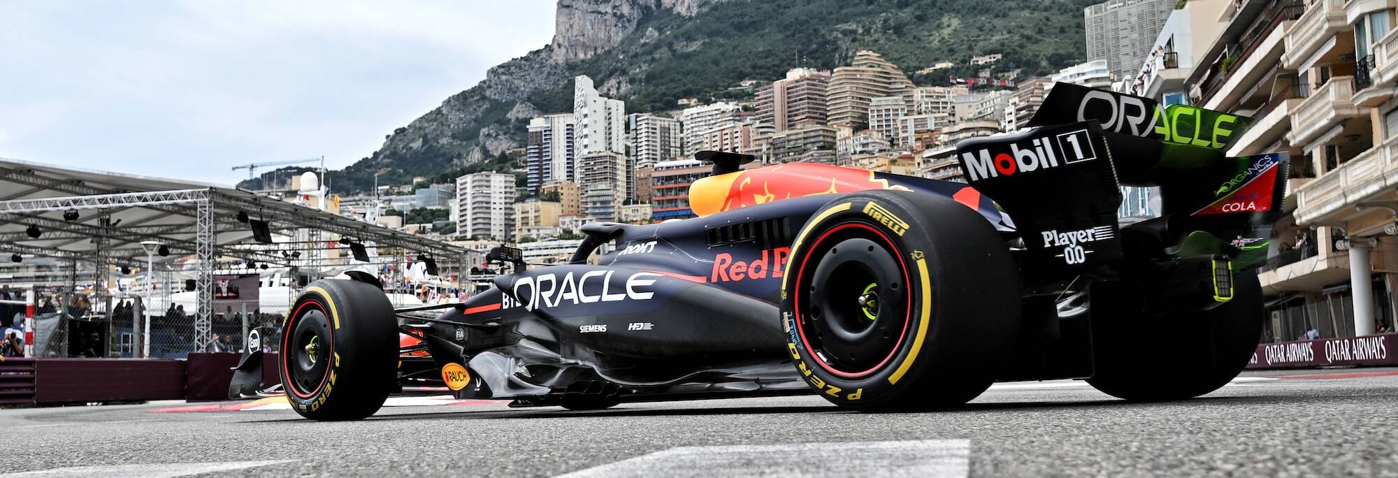 F1: Verstappen utiliza último motor permitido este ano antes de penalização