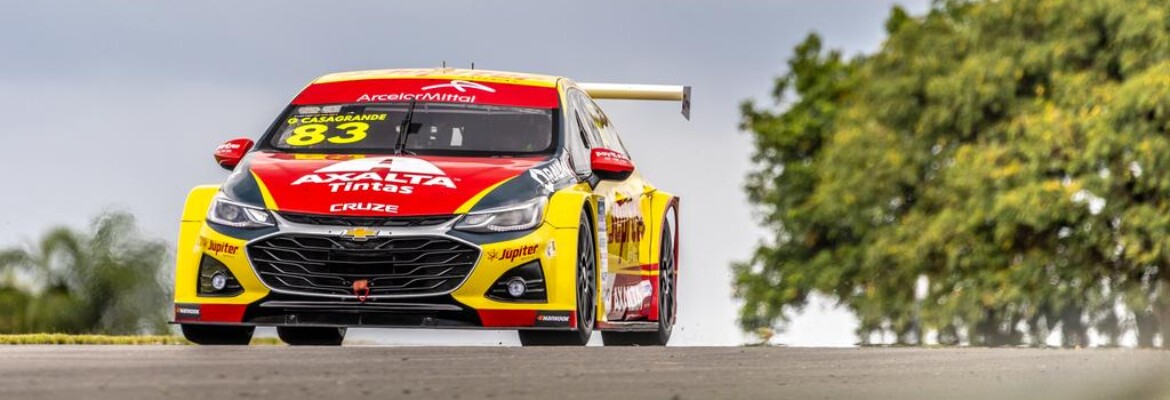 Gabriel Casagrande corre “em casa” em Cascavel e busca voltar para as primeiras posições da Stock Car